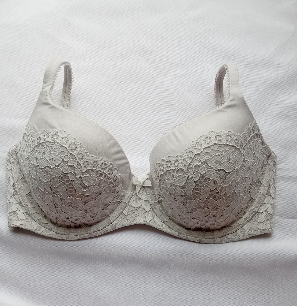 Body By Victoria VS Lightly Lined Demi Convertible White Floral Lace Multi Bra - Picture 13 of 15